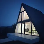 Villa Vista *