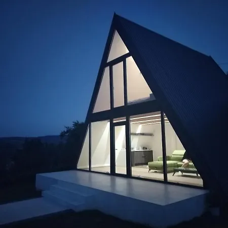 Villa Vista *